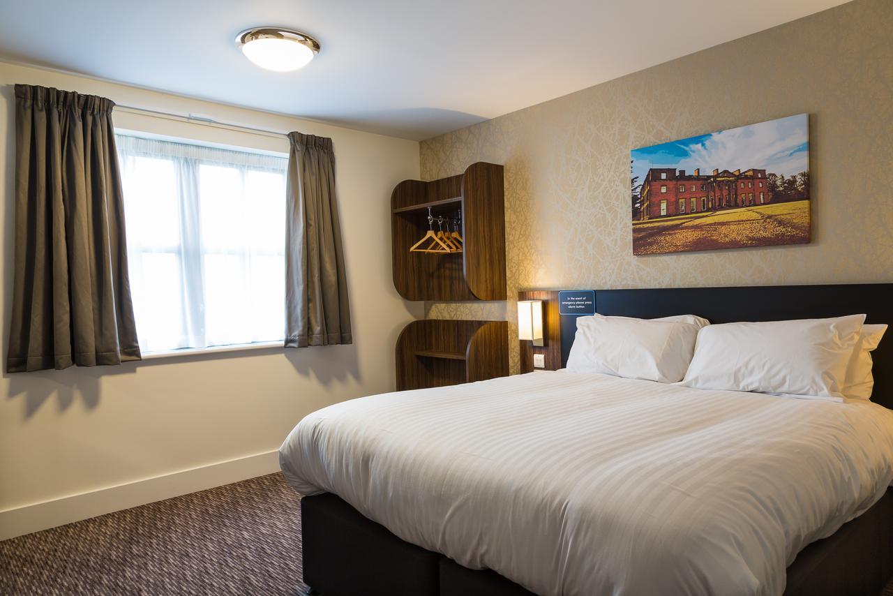Spread Eagle, Gailey By Marston'S Inns Exteriér fotografie