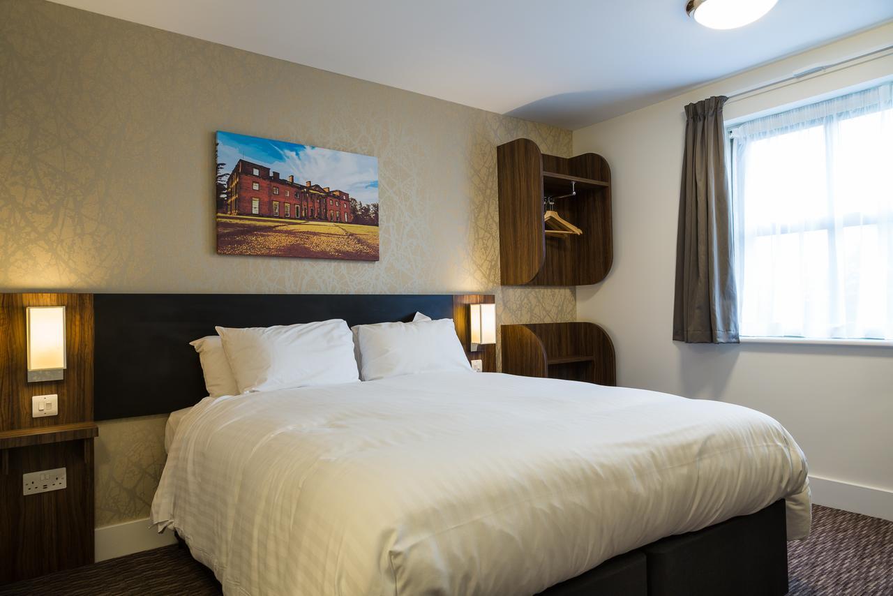 Spread Eagle, Gailey By Marston'S Inns Exteriér fotografie
